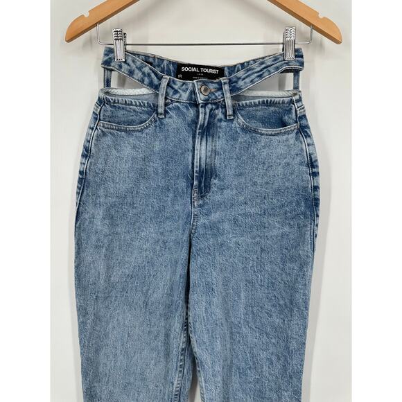 Hollister Social Tourist Ultra High Rise Straight Leg Jeans Cut-Out Waist, Blue - Picture 6 of 13